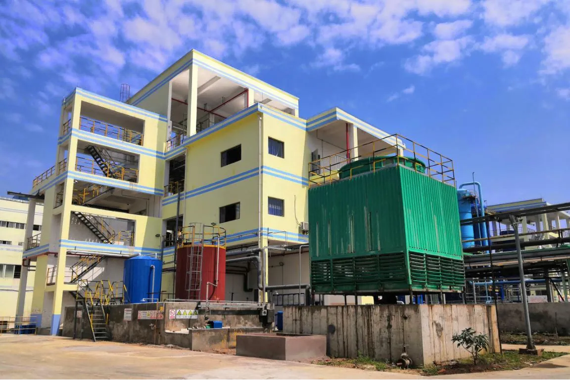 Sebuah Proyek Persiapan Klorin Dioksida Bertekanan Negatif Tinggi di Guangxi   Dibangun pada ：2018 Kapasitas Produksi：3 ton per hari