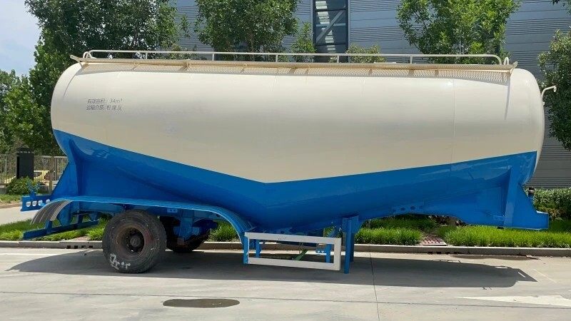 Bagaimana Permintaan Trailer Tangki Berubah di Seluruh Logistik Bahan Bakar, Makanan, dan Bahan Kimia
