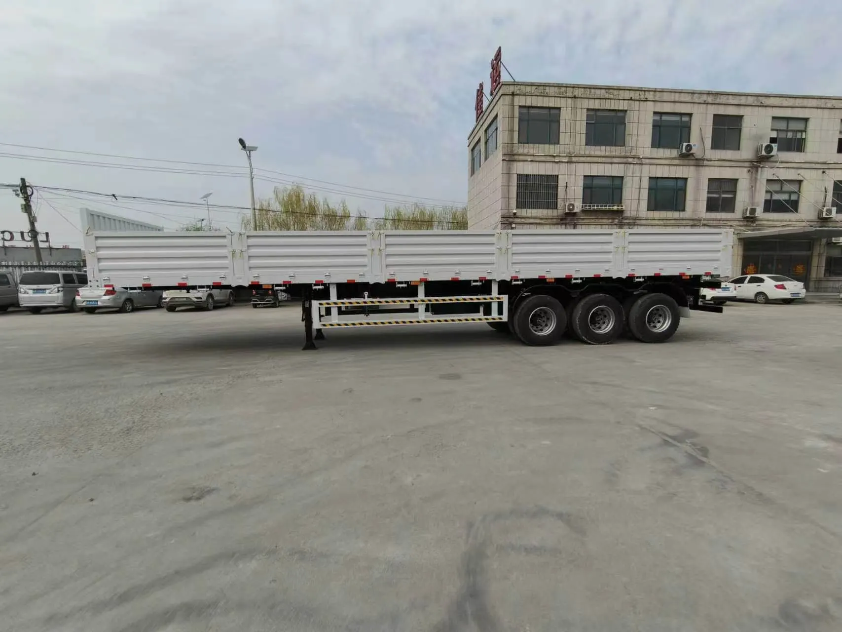 Trailer Semi Dinding Samping 3 Gandar