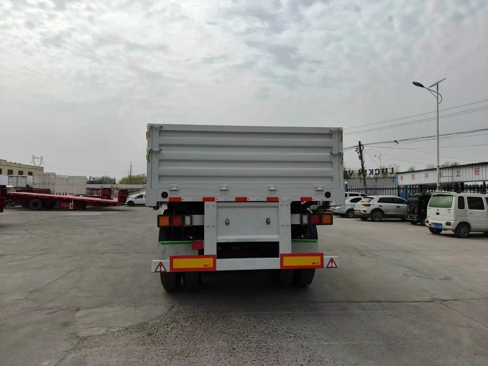 Trailer Semi Dinding Samping 3 Gandar