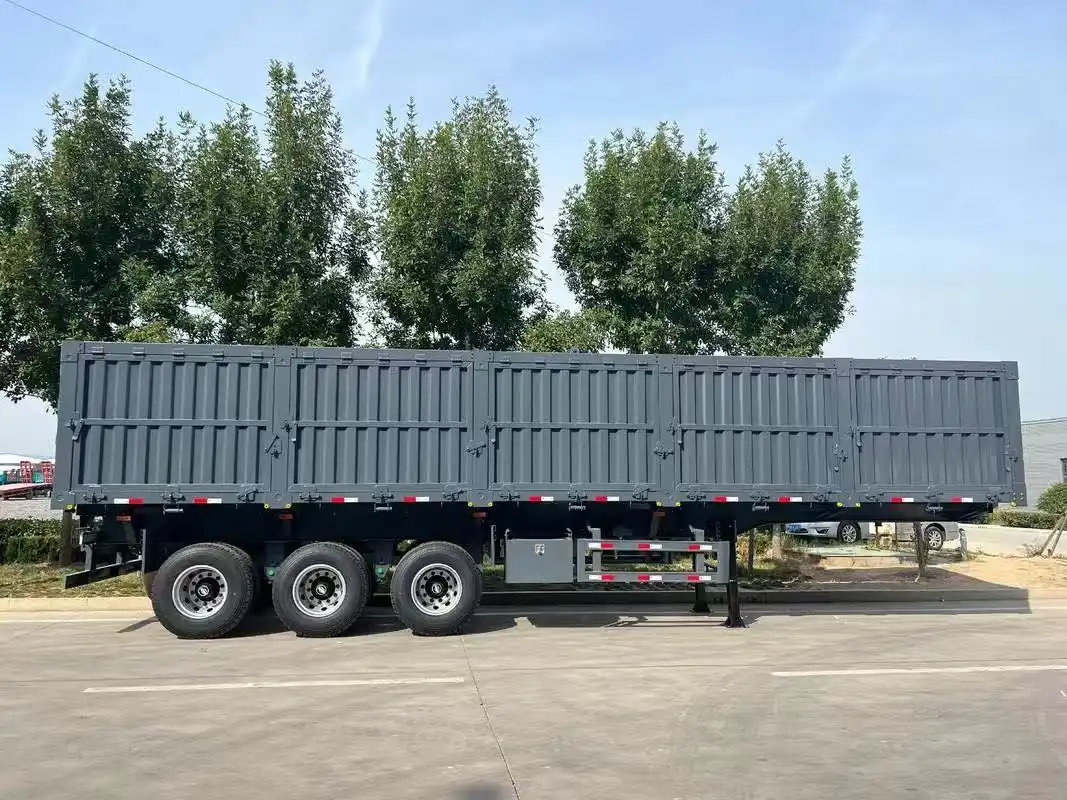 Trailer Semi 3 Gandar dengan Dumping Samping