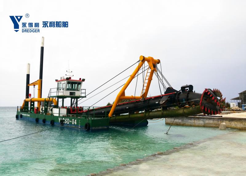 เรือขุดดูดแบบคัตเตอร์ขนาด 16 นิ้ว 2500m3/hour พร้อมความลึกในการขุด 14m และระยะการขนส่ง 1400m
