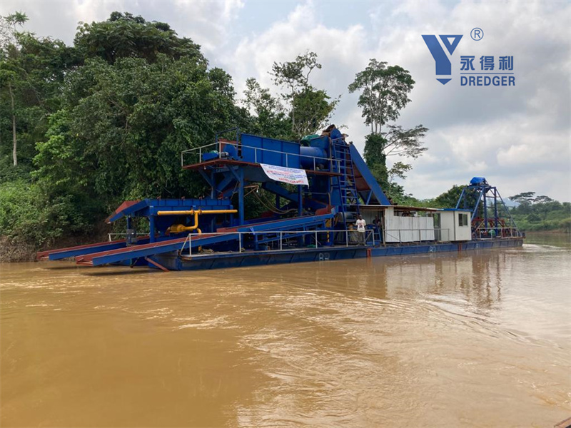 เรือขุดทองเพชรแบบโซ่ถัง 150TPH