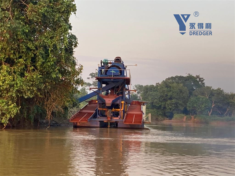 เรือขุดทองเพชรแบบโซ่ถัง 150TPH