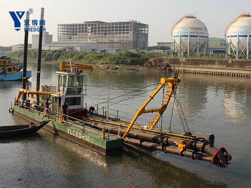YLCSD300 เรือขุดแบบดูดตัด