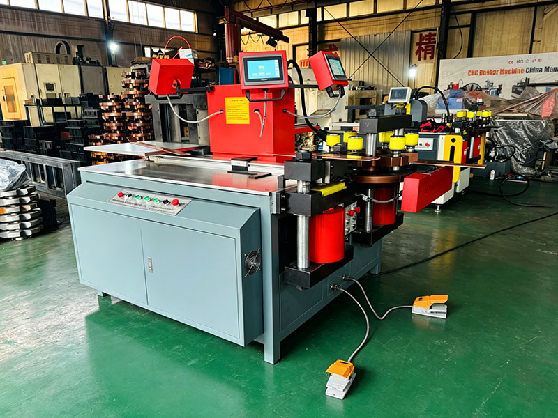 Máy gia công thanh cái CNC DXJ-80CN PRO