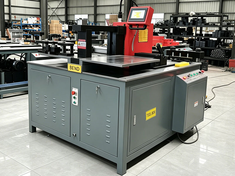 Máy gia công thanh cái CNC DXJ-80CN PRO