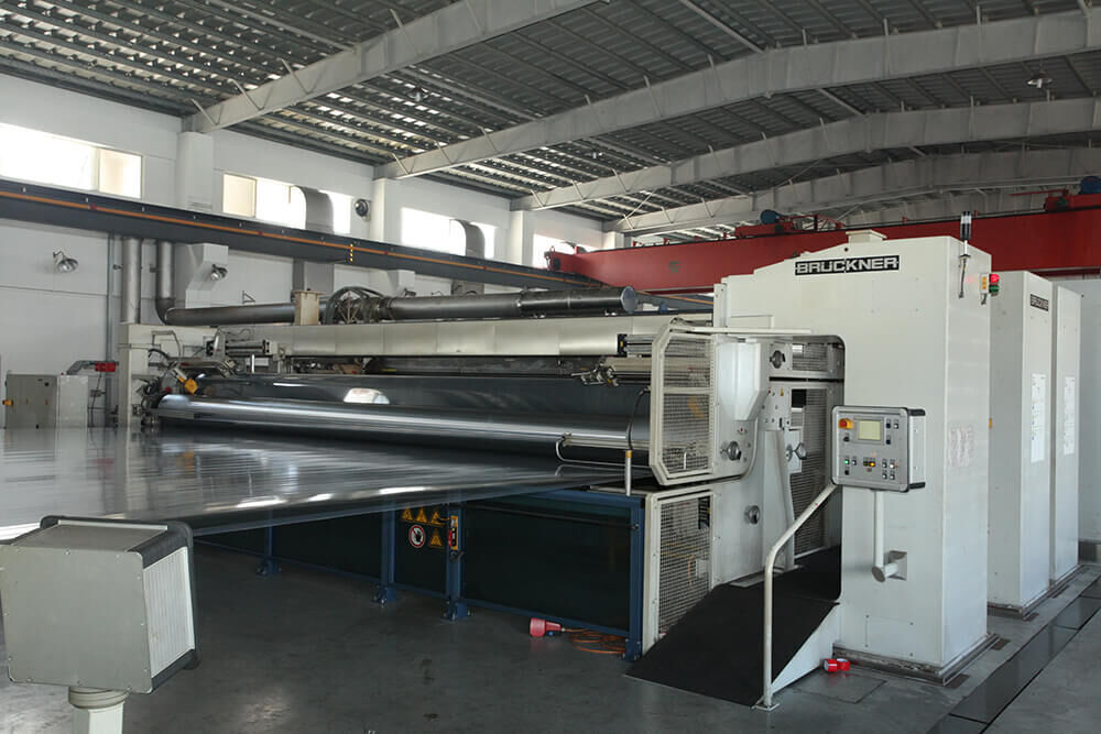 第七生产线车间1(workshop of the seventh production line).