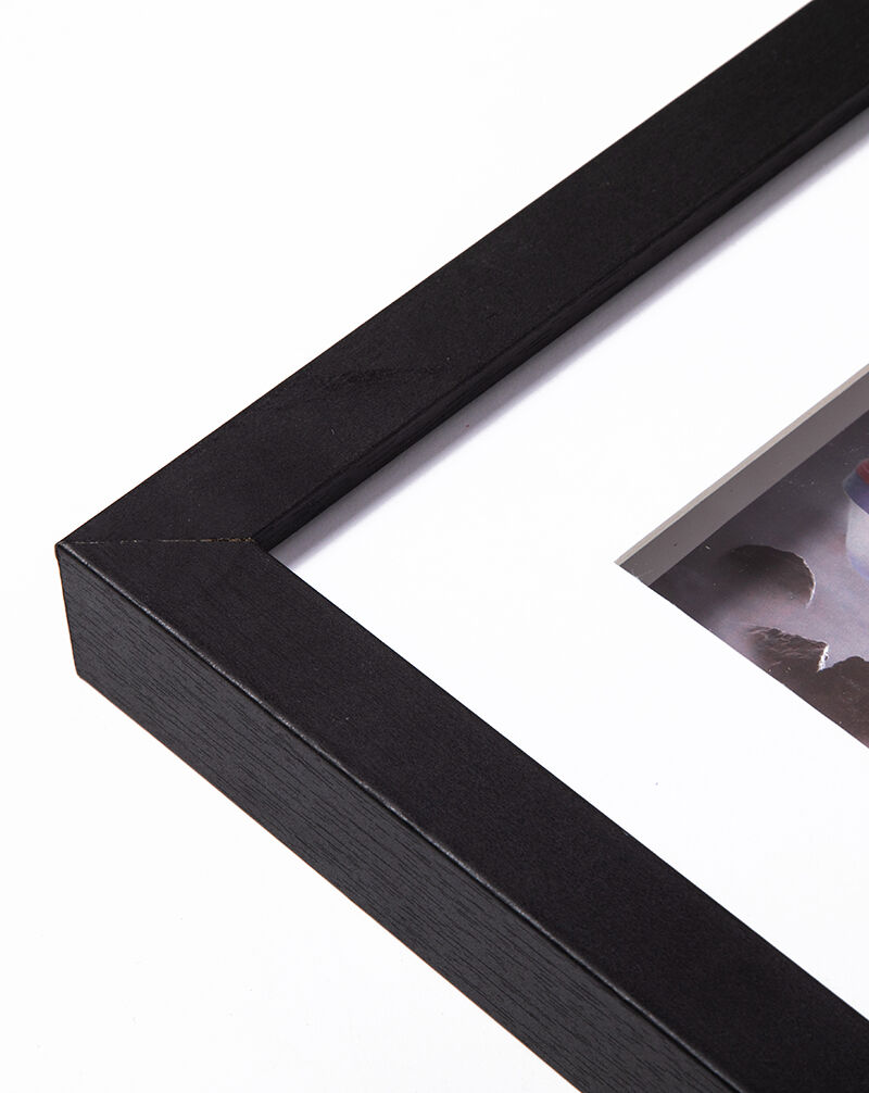 フロアフレーム