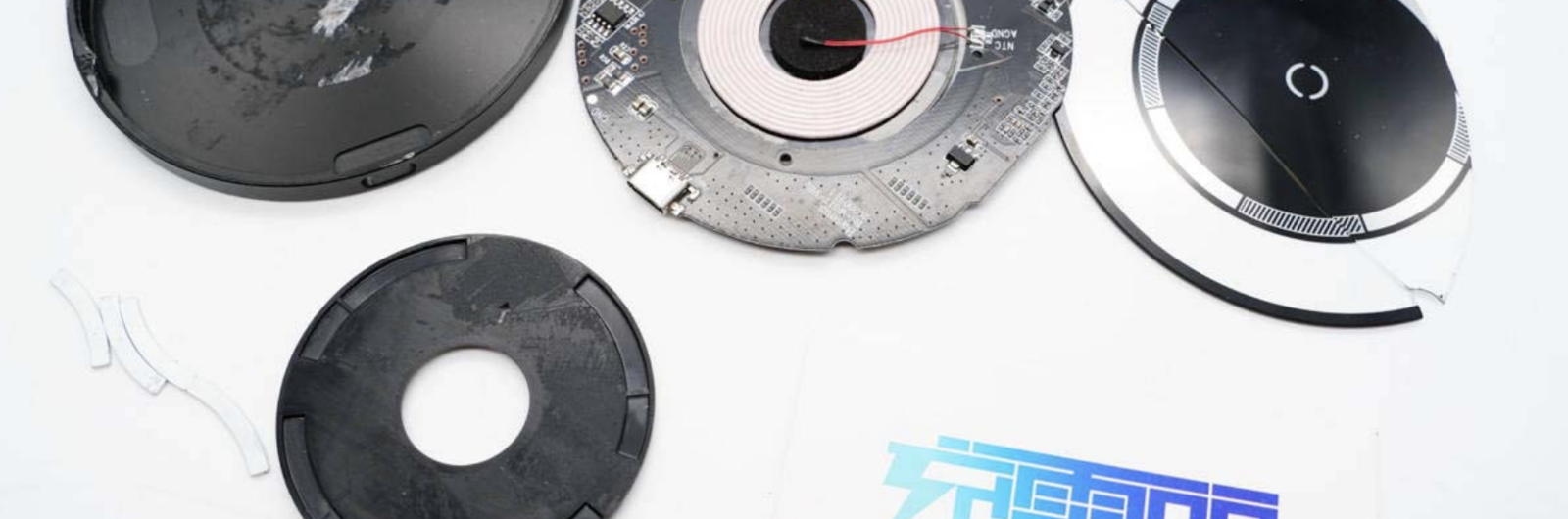 Baseus倍思15W磁吸无线充电器BS-W517拆卸