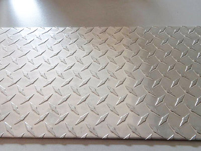 Pointer pattern bright surface