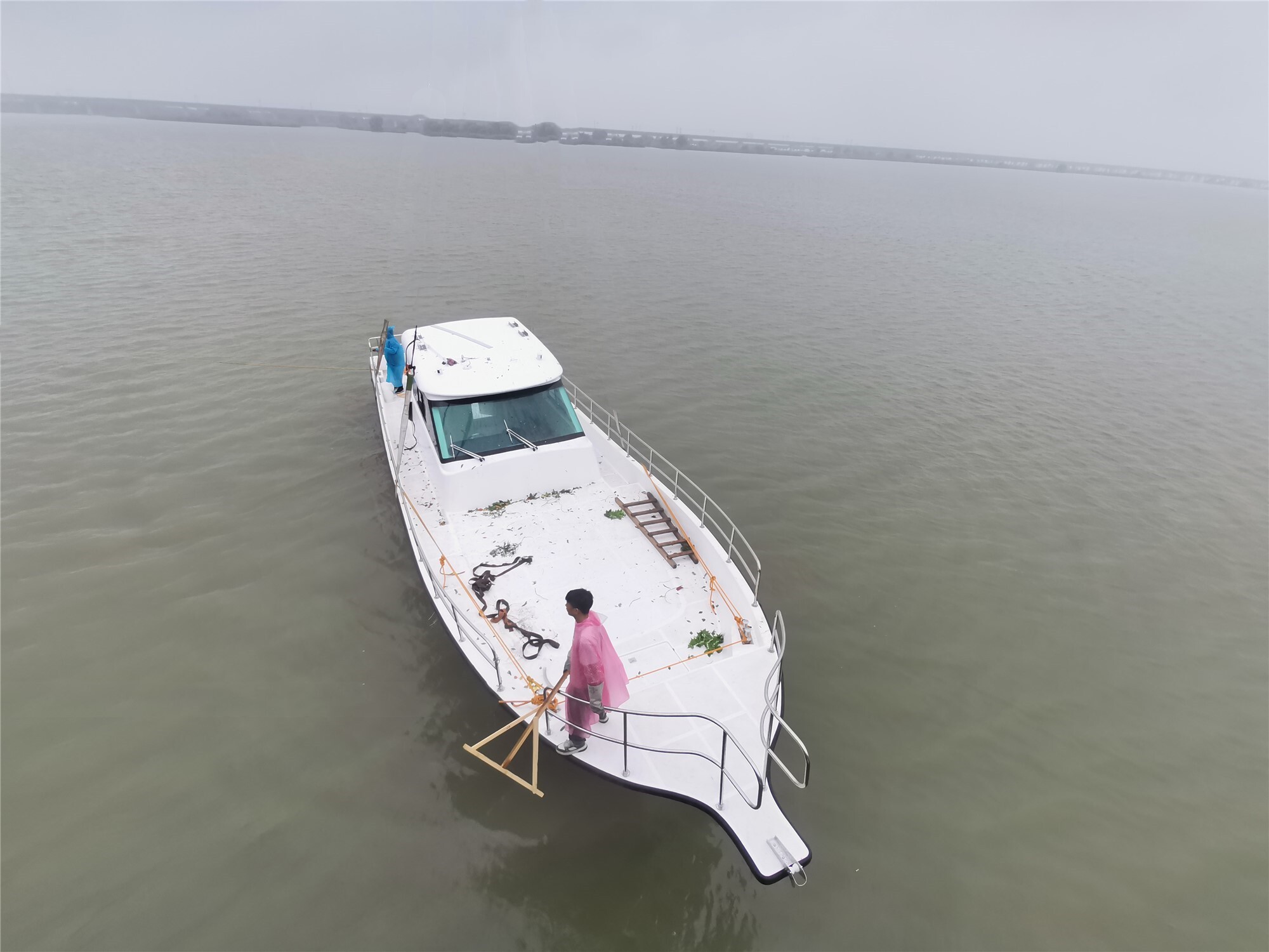 Grandsea 52ft قارب صيد بمقصورة من الألياف الزجاجية في أعماق البحار مع محرك ديزل للبيع