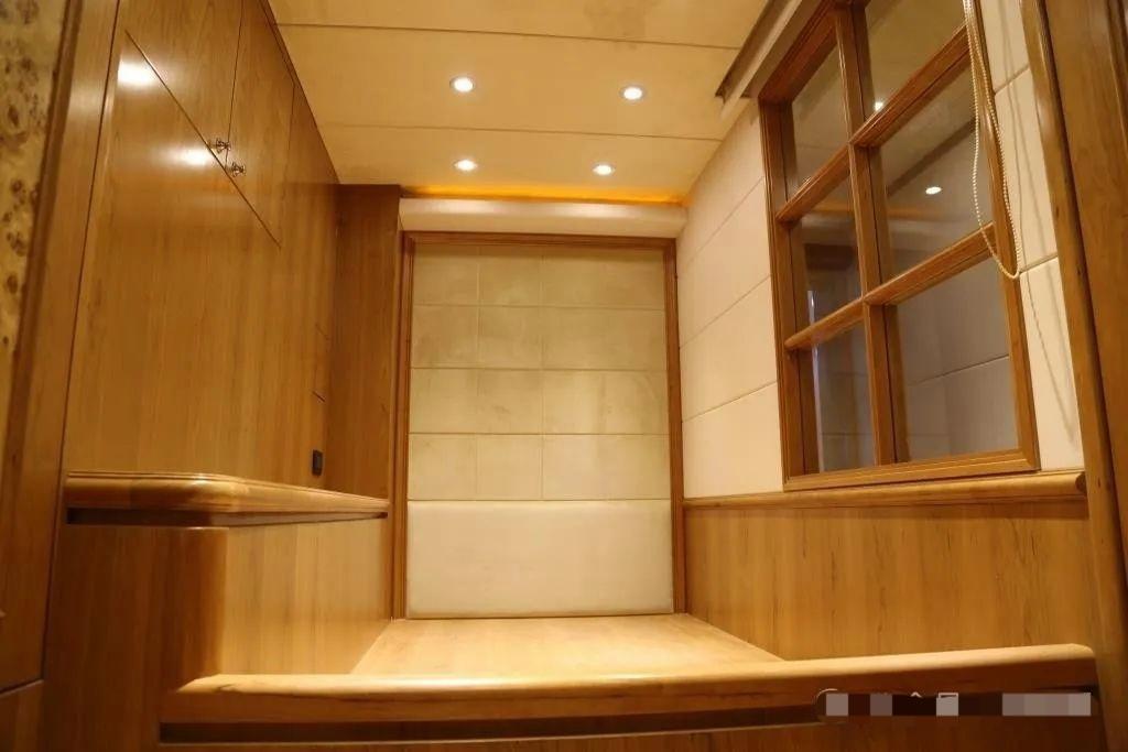 Grandsea 30.8 م قارب صيد فاخر مستعمل فاخر بمقصورة مستعملة وقارب صيد للمتعة