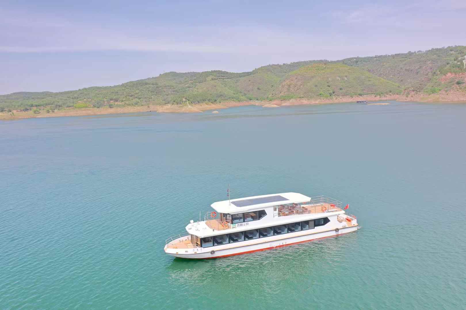 قارب جراند سي 24 م ذو هيكل فولاذي ذو طابقين لمشاهدة معالم المدينة للبيع