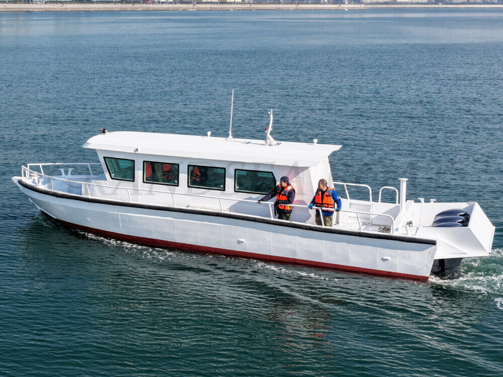 زورق دورية مدرعة للشرطة مدرعة عالية السرعة من ألياف الكربون من غراندسي 12 م عسكرية مضادة للرصاص للبيع