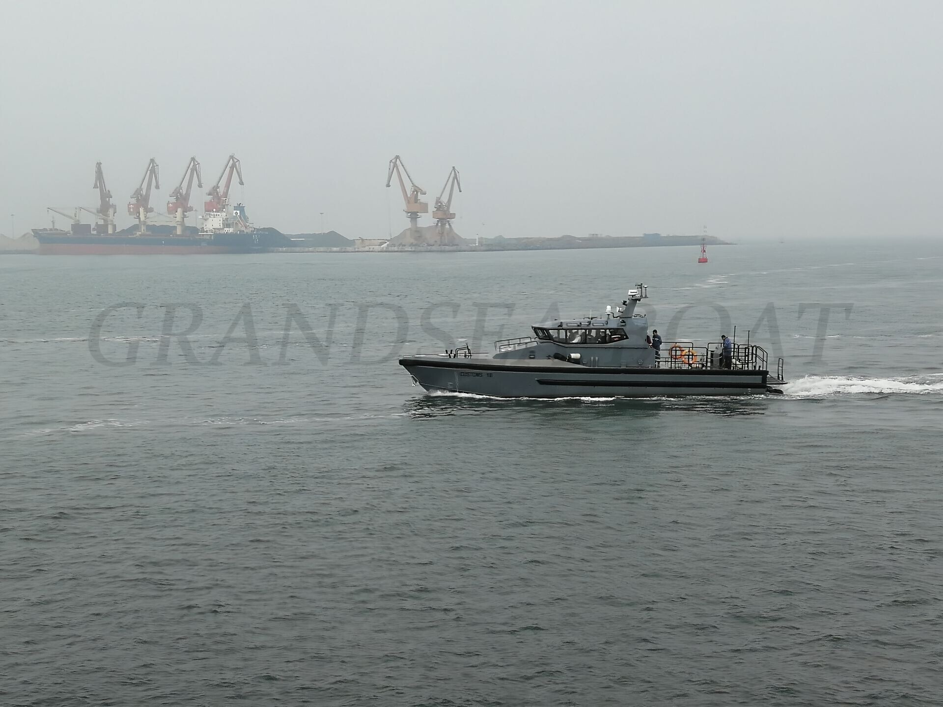 قارب دورية Grandsea 18.5 مطور بسرعة عالية 56 عقدة للبيع