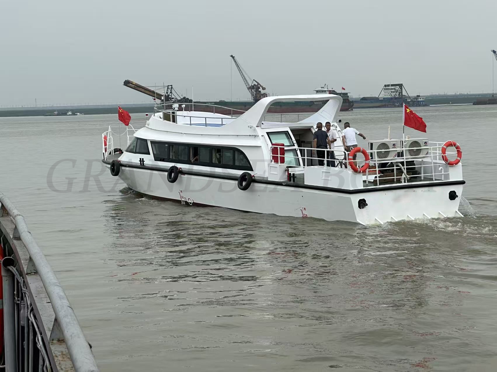 جراندسي 18.8م/65قدم قارب ألومنيوم لـ50 راكب لقوارب البحيرات