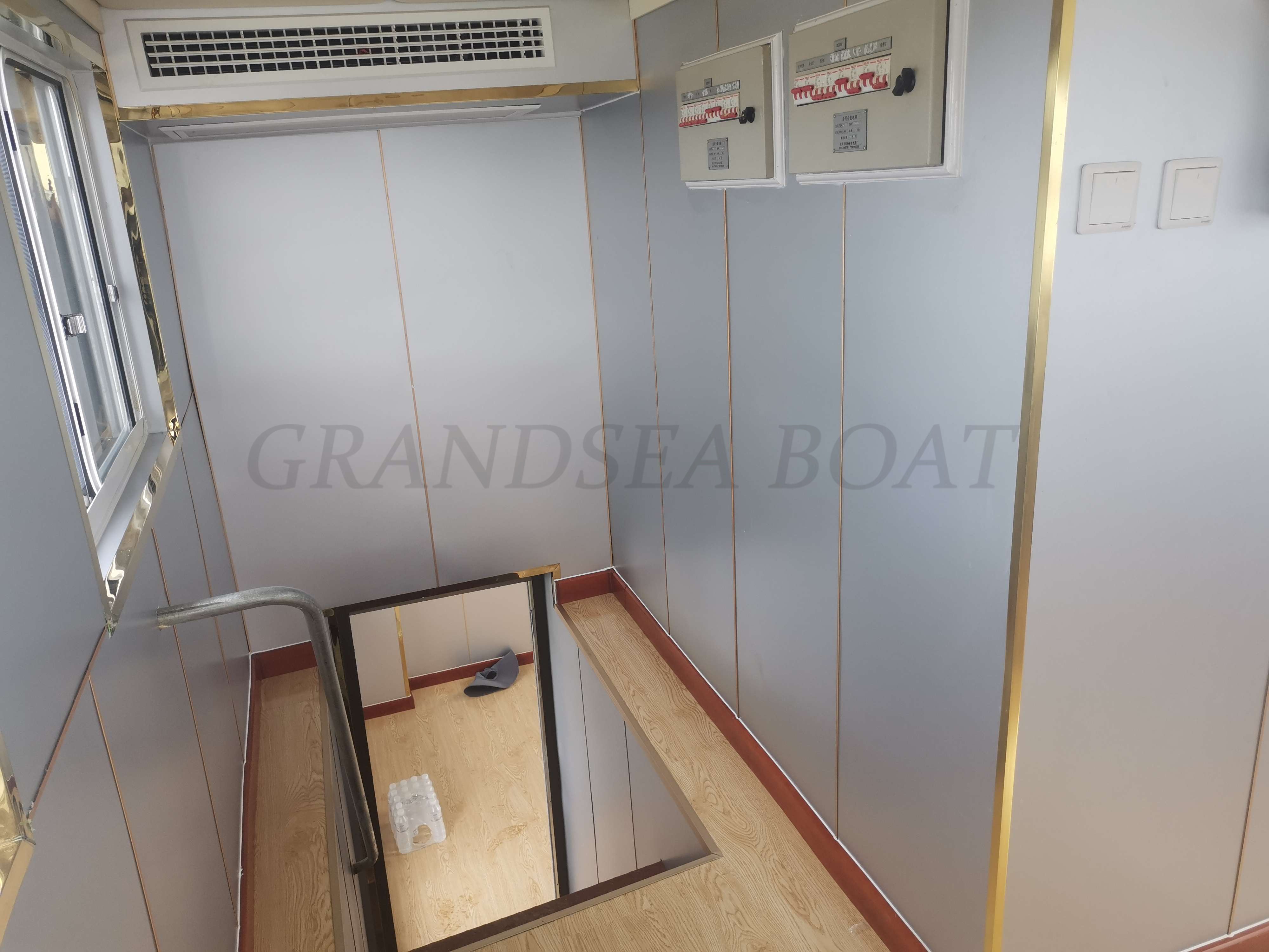 قارب الإمداد بالعوامة Grandsea 30m بهيكل فولاذي للبيع