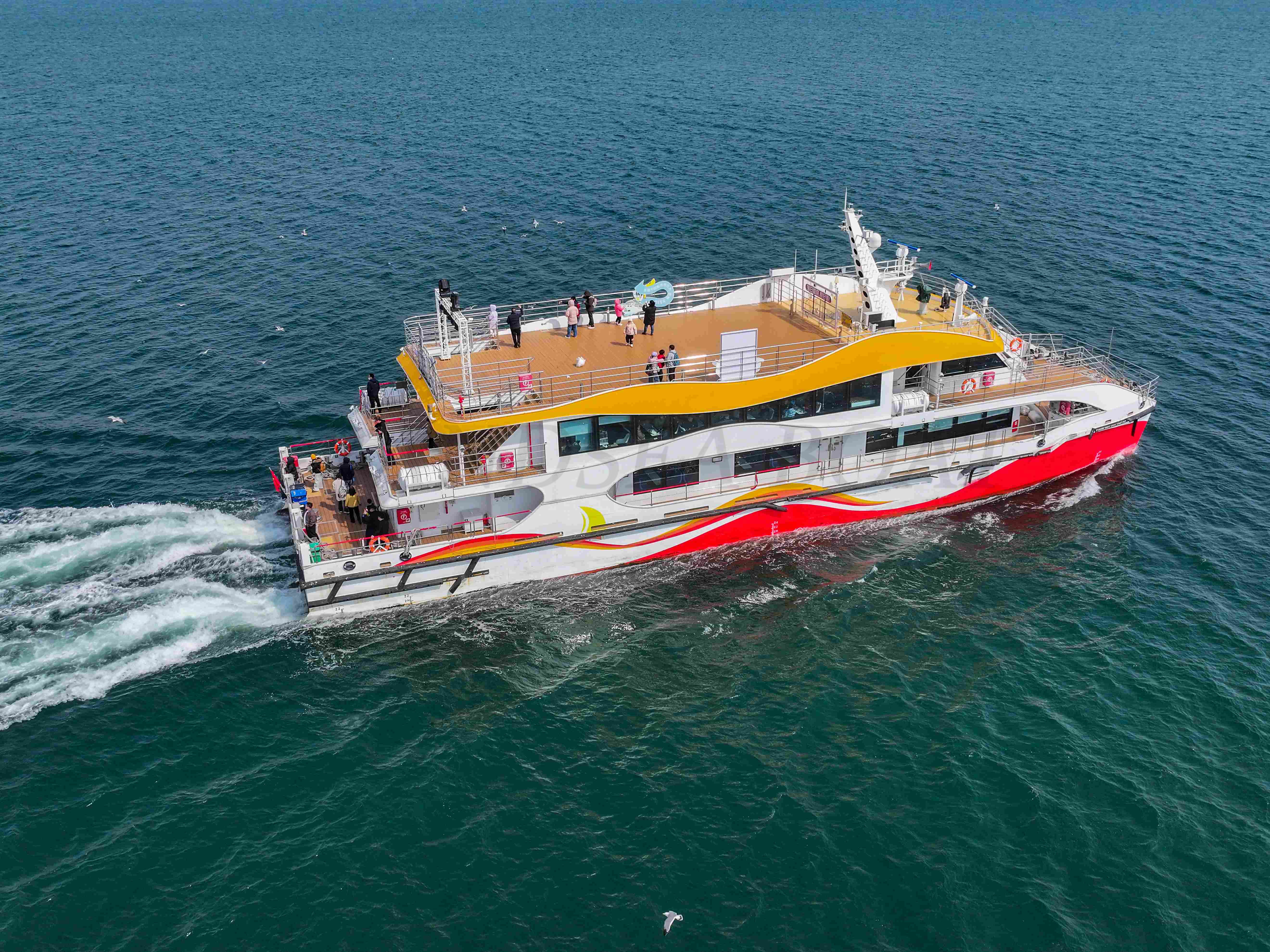 قارب حفلات ألمنيوم Grandsea بطول 35 مترًا و200 مقعد، قارب رحلات عشاء وسياحة للبيع
