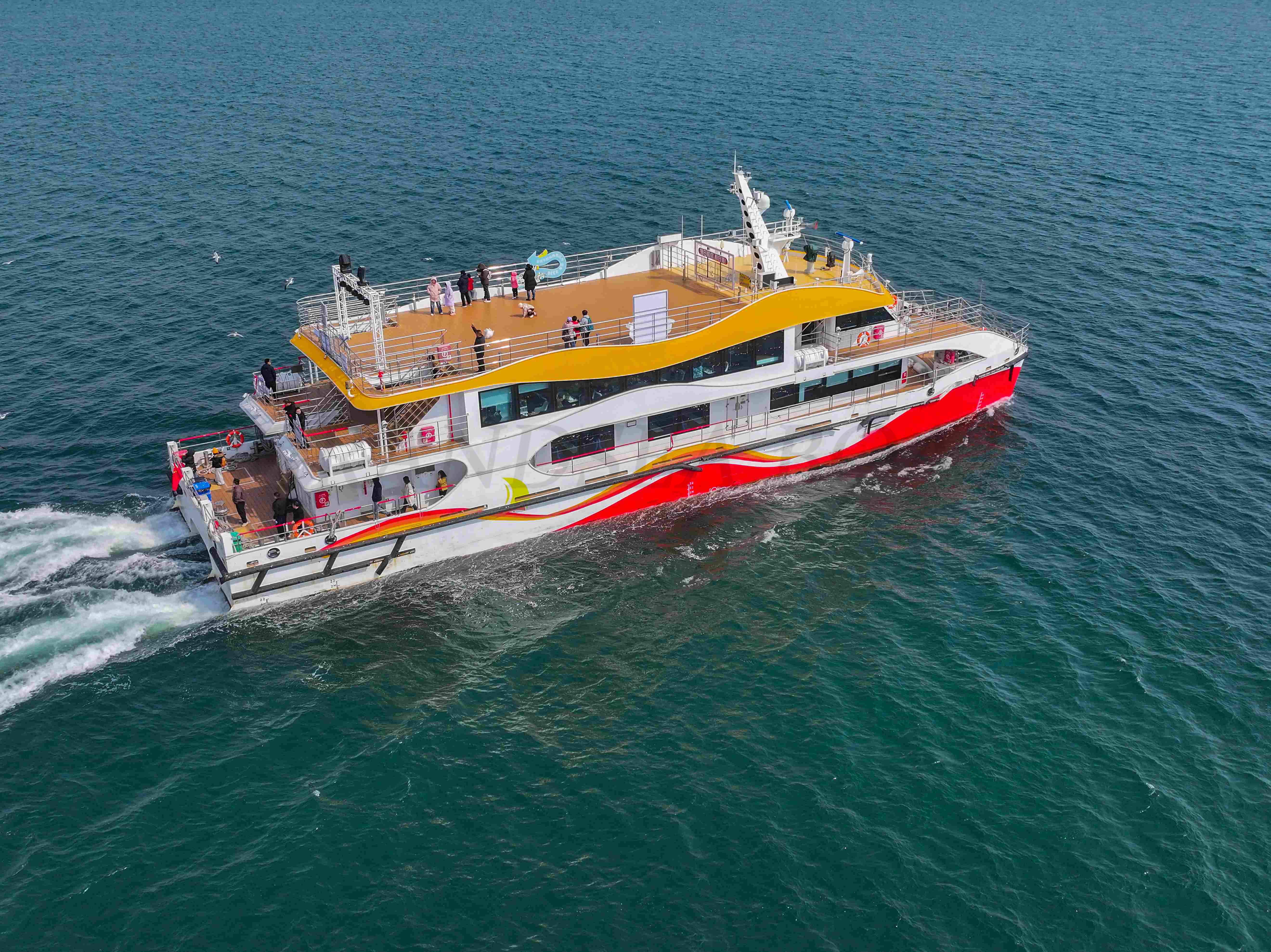 قارب حفلات ألمنيوم Grandsea بطول 35 مترًا و200 مقعد، قارب رحلات عشاء وسياحة للبيع
