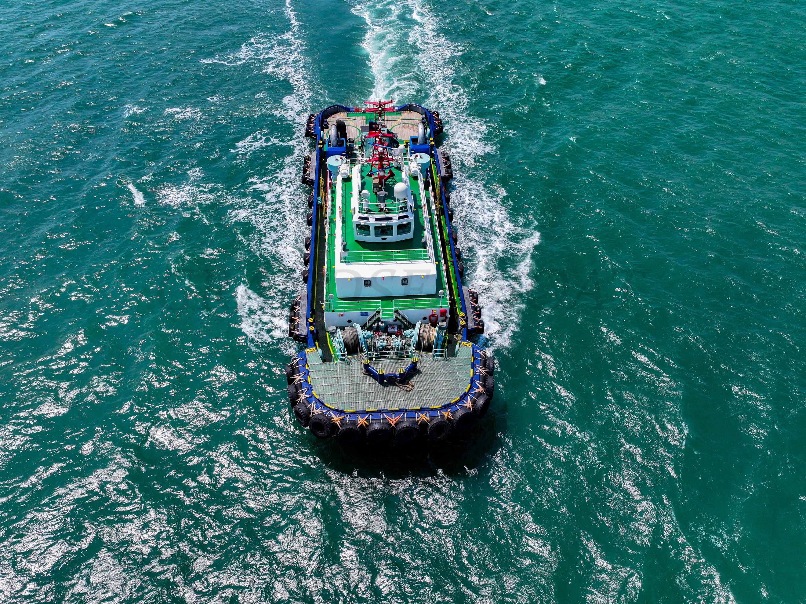 قارب القطر Grandsea بطول 39 مترًا، قارب عمل للقطر من حوض بناء السفن، بقوة سحب على الحاجز تبلغ 87 طنًا، للبيع
