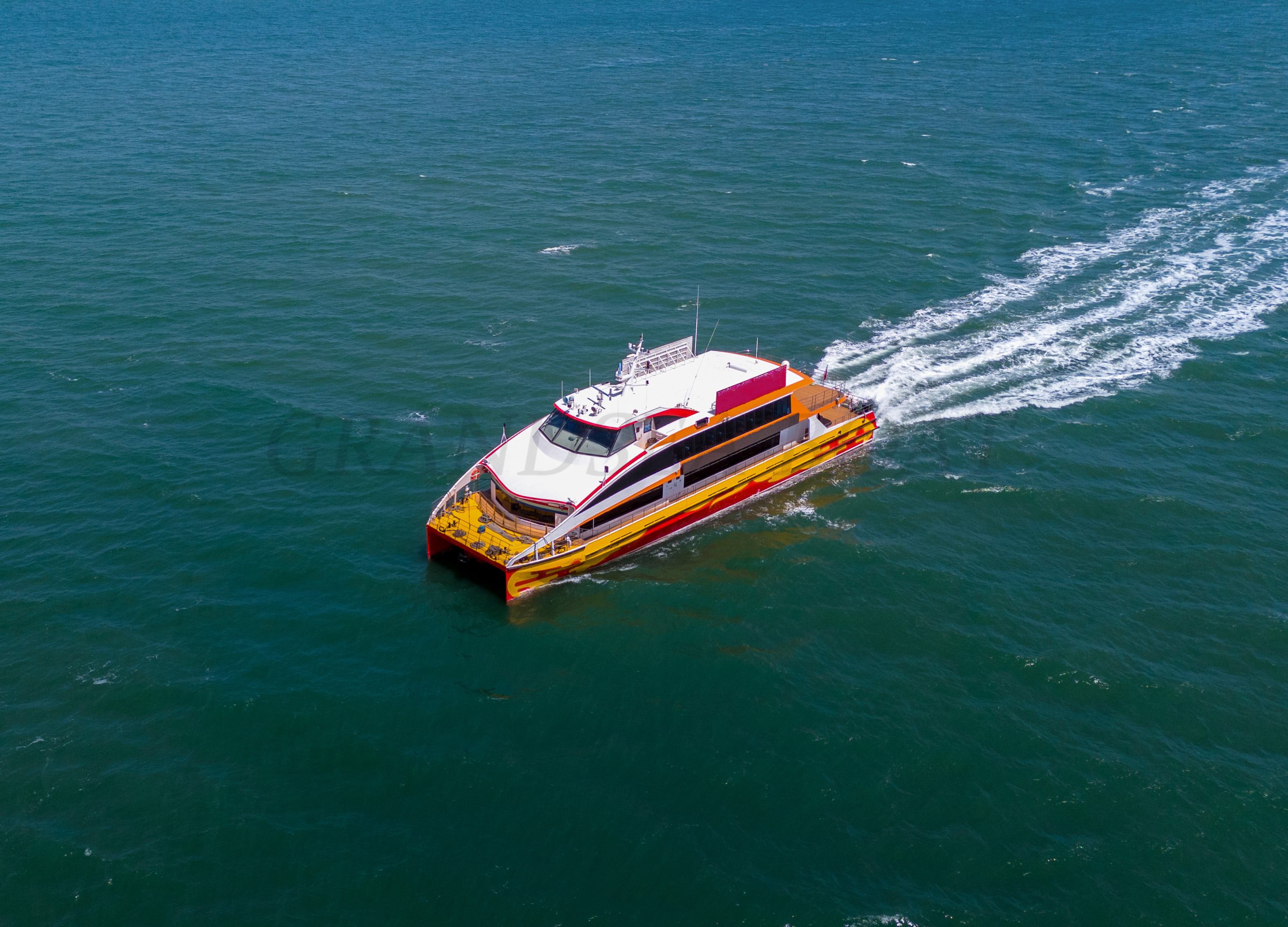 Grandsea قوارب ركاب تجارية من نوع قطمران من الألومنيوم بطول 117ft، عبّارة ركاب للبيع