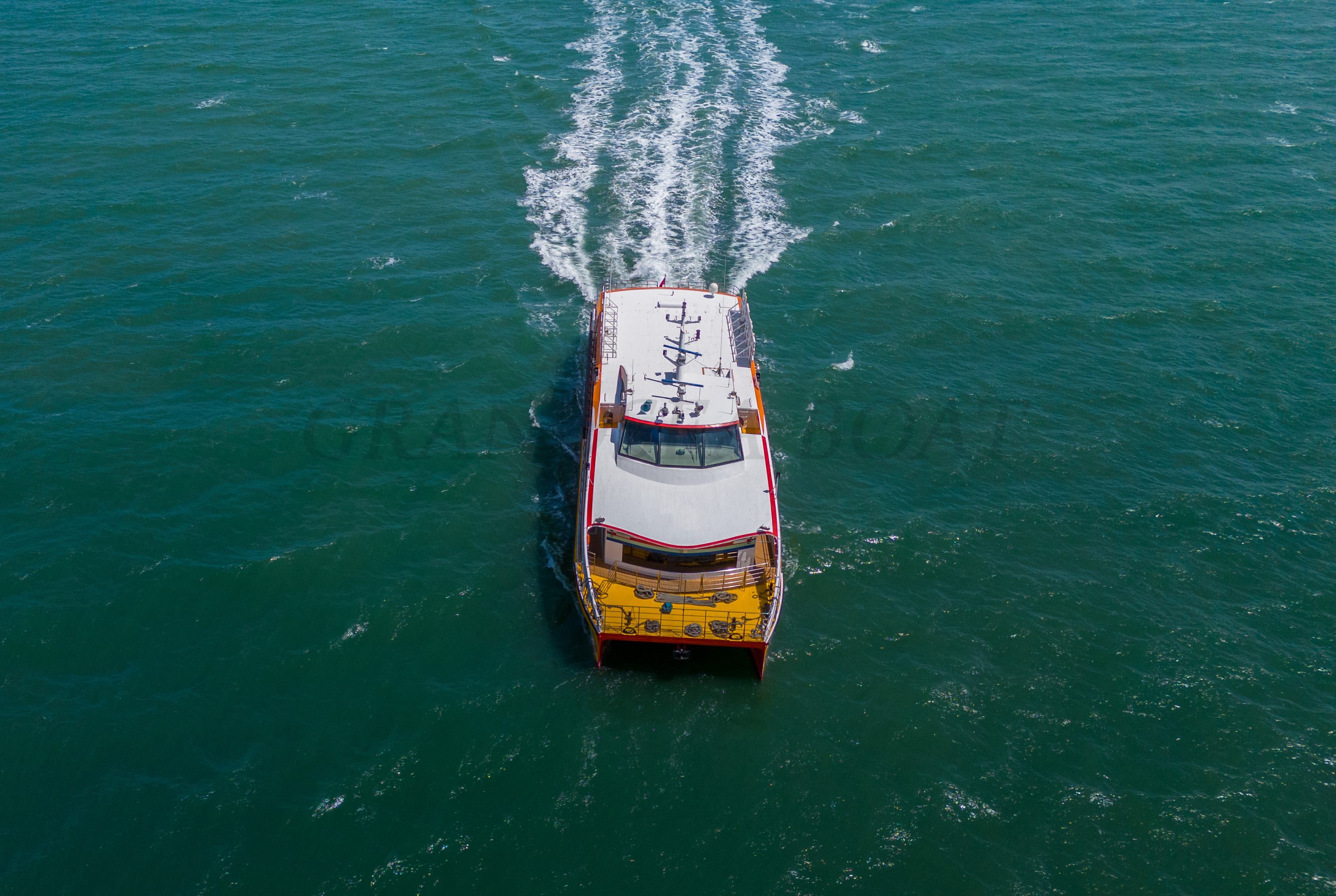 Grandsea قوارب ركاب تجارية من نوع قطمران من الألومنيوم بطول 117ft، عبّارة ركاب للبيع