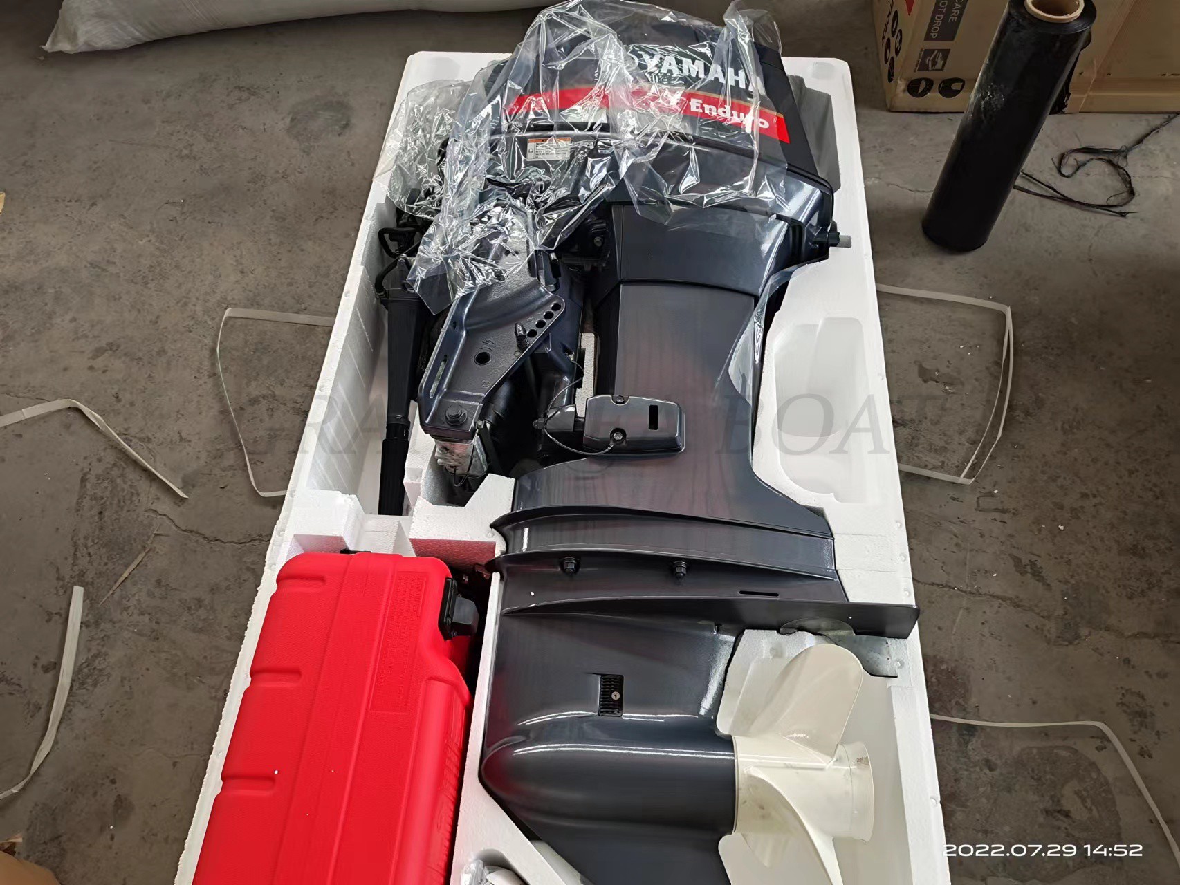 محرك خارجي أصلي من Yamaha مصنوع في اليابان للبيع F200BETX /F150BETX /F90CETL