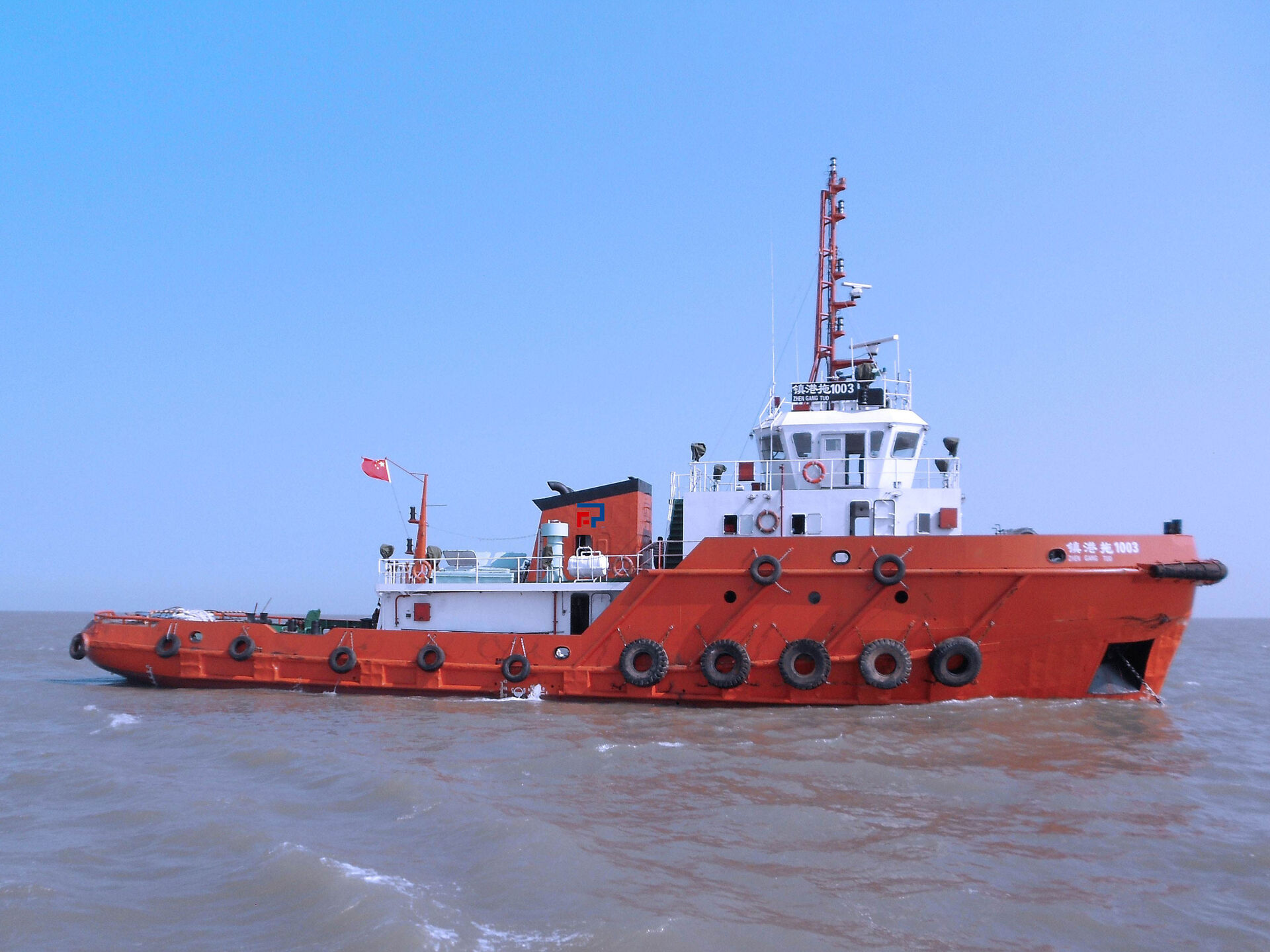 قوارب السحب