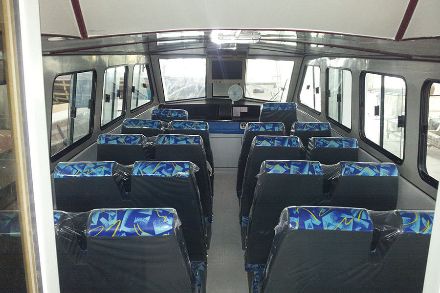 18 Persons Fiberglass Speed Passenger Ferry Motor Boats for Sale