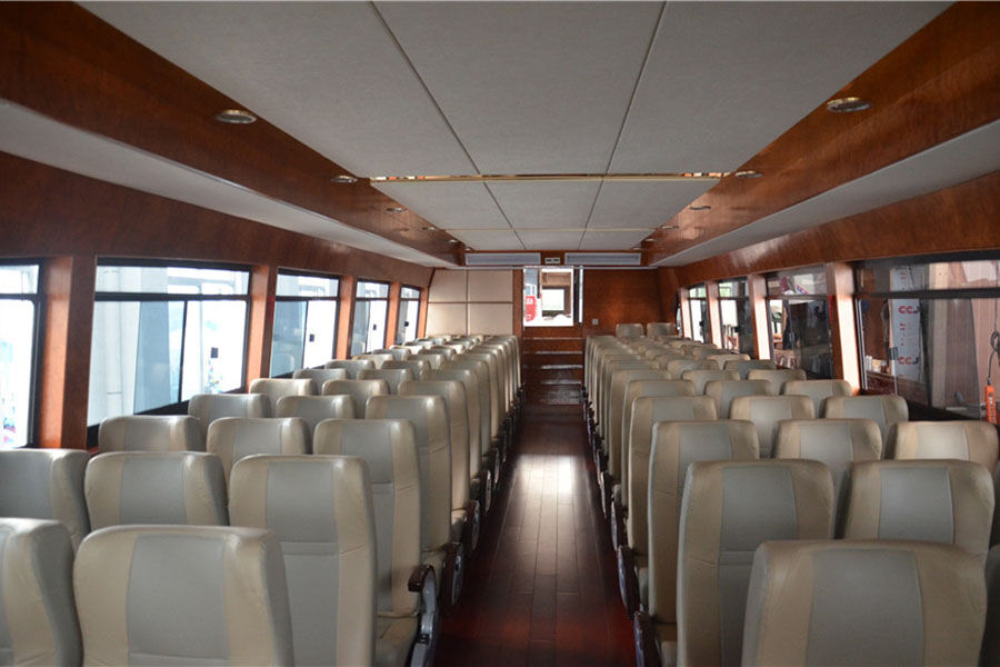 الصين 25 م FRP Day Commercial 140 Passenger Ferry Boat للبيع