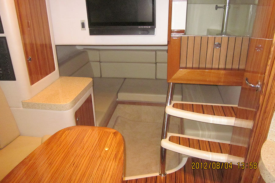 35ft Fiberglass Luxury Cabin Cruiser  Boats For Sale