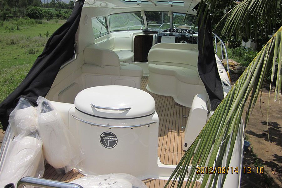 35ft Fiberglass Luxury Cabin Cruiser  Boats For Sale