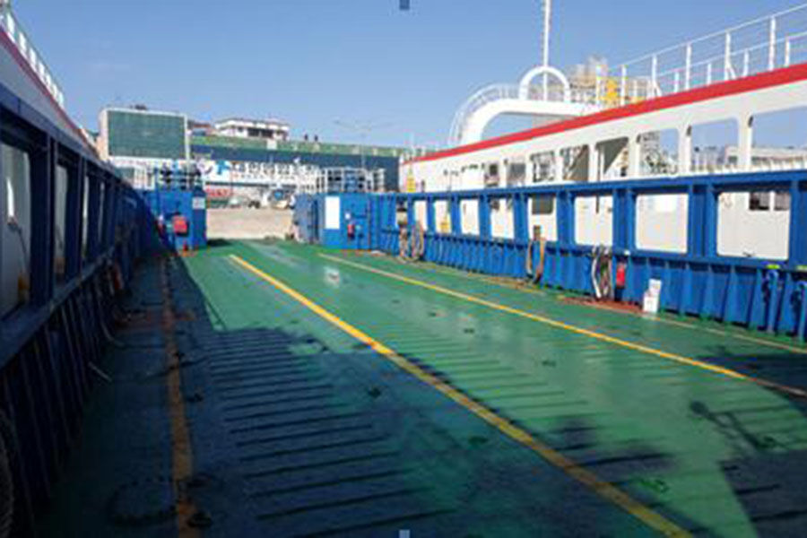 45m الصلب هال المياه الضحلة الهبوط الحرفية / قارب LCT للبيع