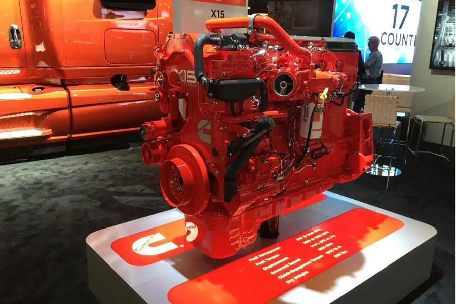 X15-2.jpg أمريكية الصنع Cummins X15 400HP-800HP Marine Diesel Propulsion and Engines للبيع روسيا