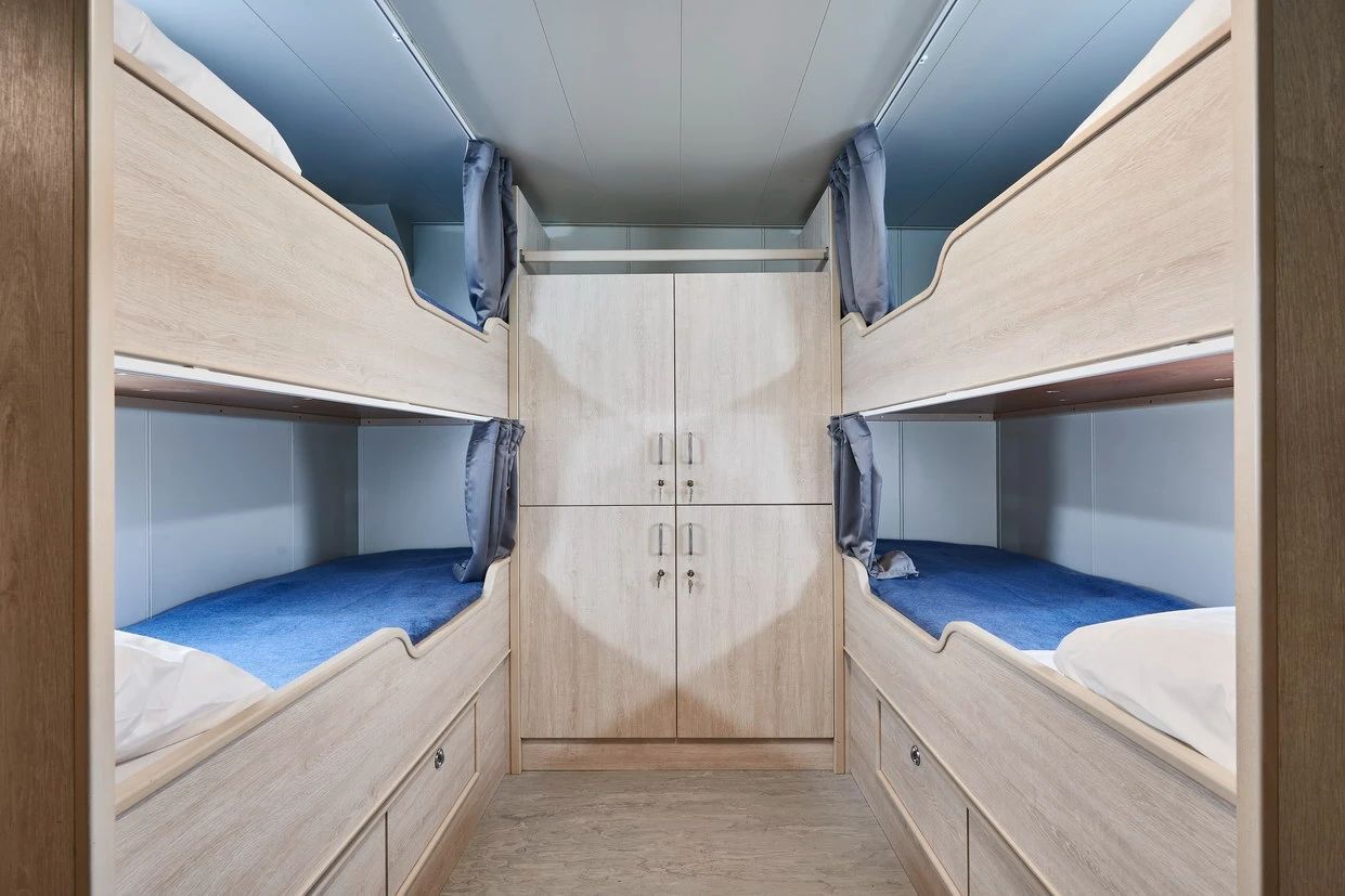 37 م قارب صيد تجاري سفينة صيد ذات طابقين