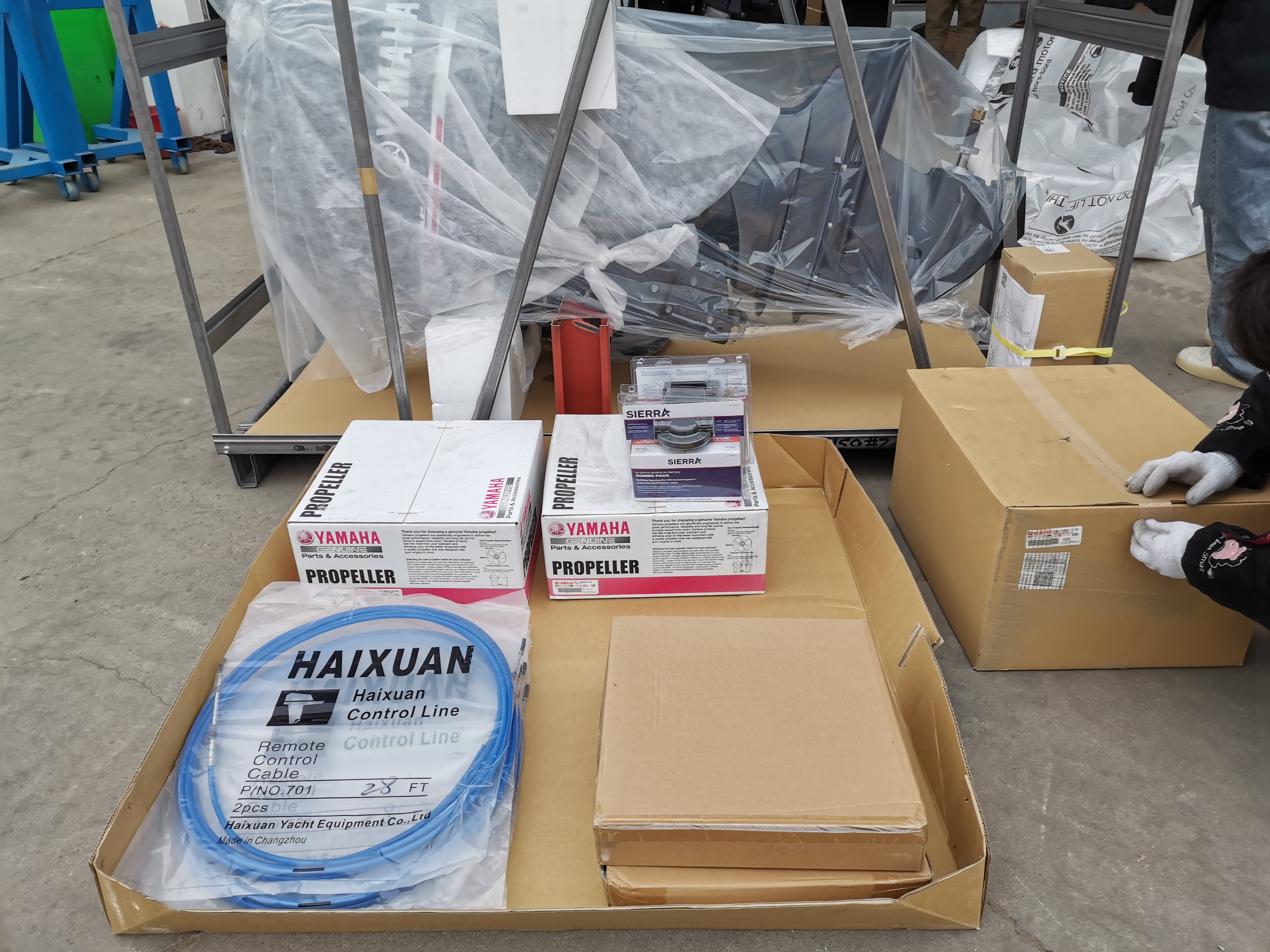 ياماها محرك خارجي أصلي ياباني الصنع محرك F200BETX 200hp للبيع