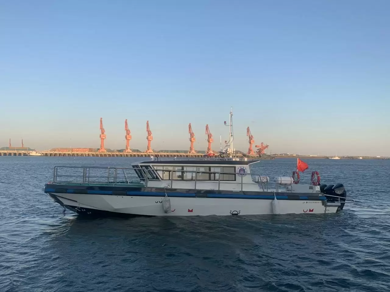 Grandsea 13.3m FRP قارب دورية لشرطة خفر السواحل العسكري سريع السرعة للبيع
