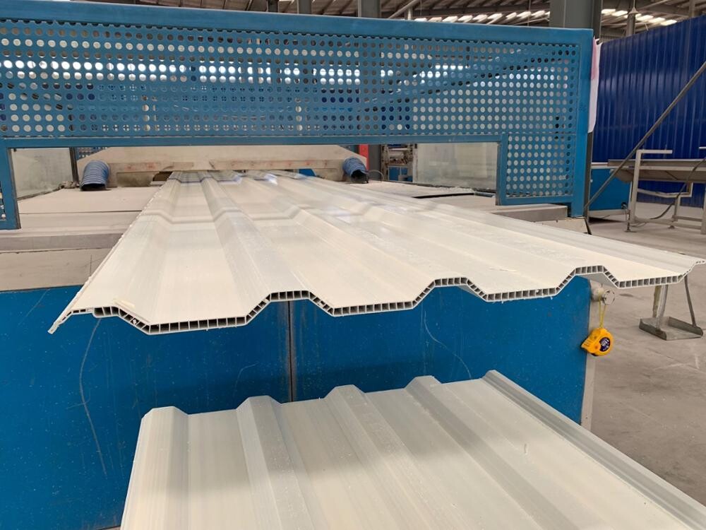 PVC Hollow Wave Roof Tile Making Machine