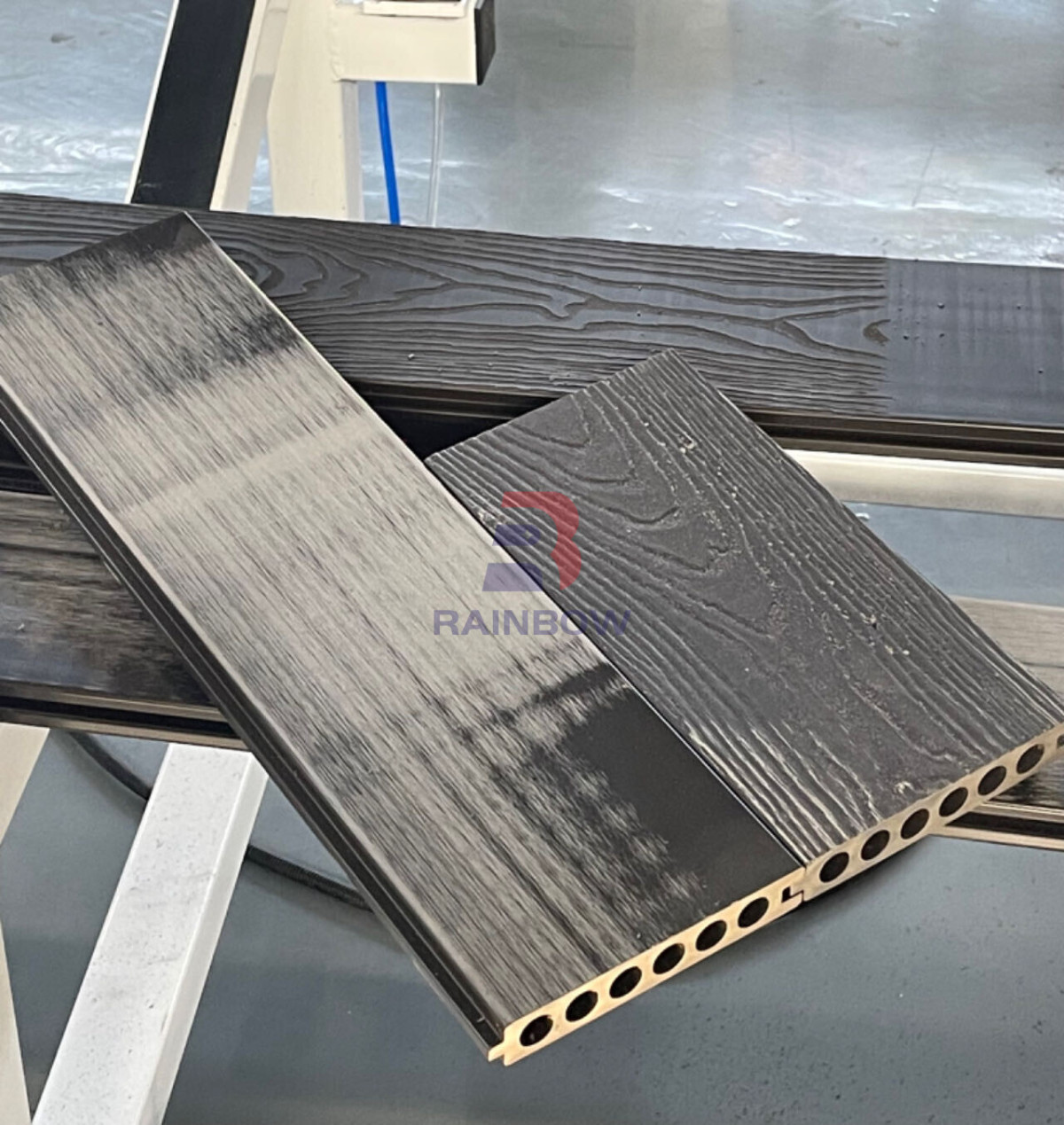 Wpc Decking Production Machine / WPC Profile Extrusion Machine Line