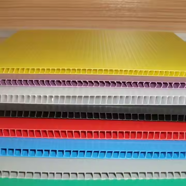 PP Hollow Corrugated Sheet Making Machine