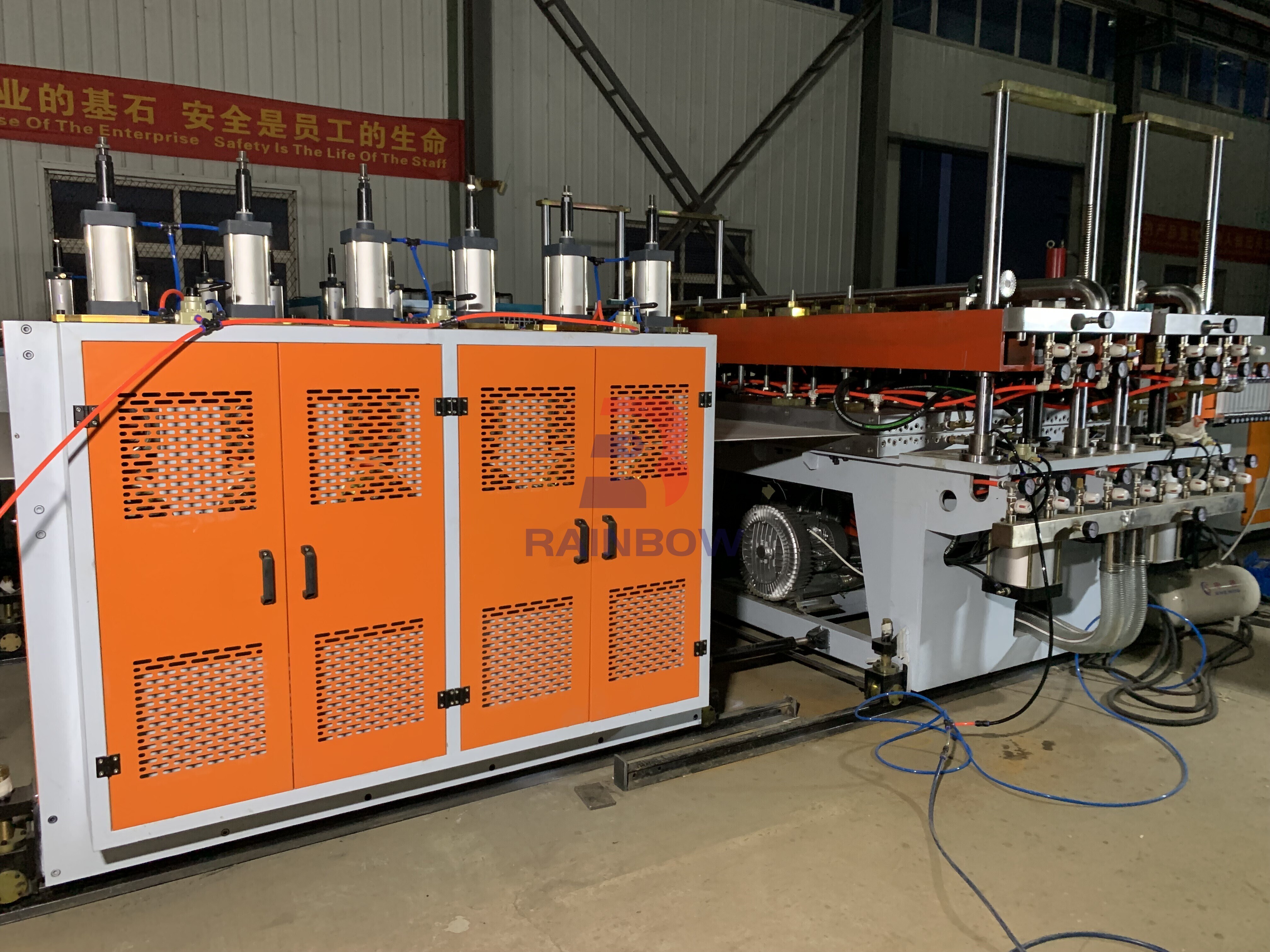 PP Hollow Corrugated Sheet Making Machine