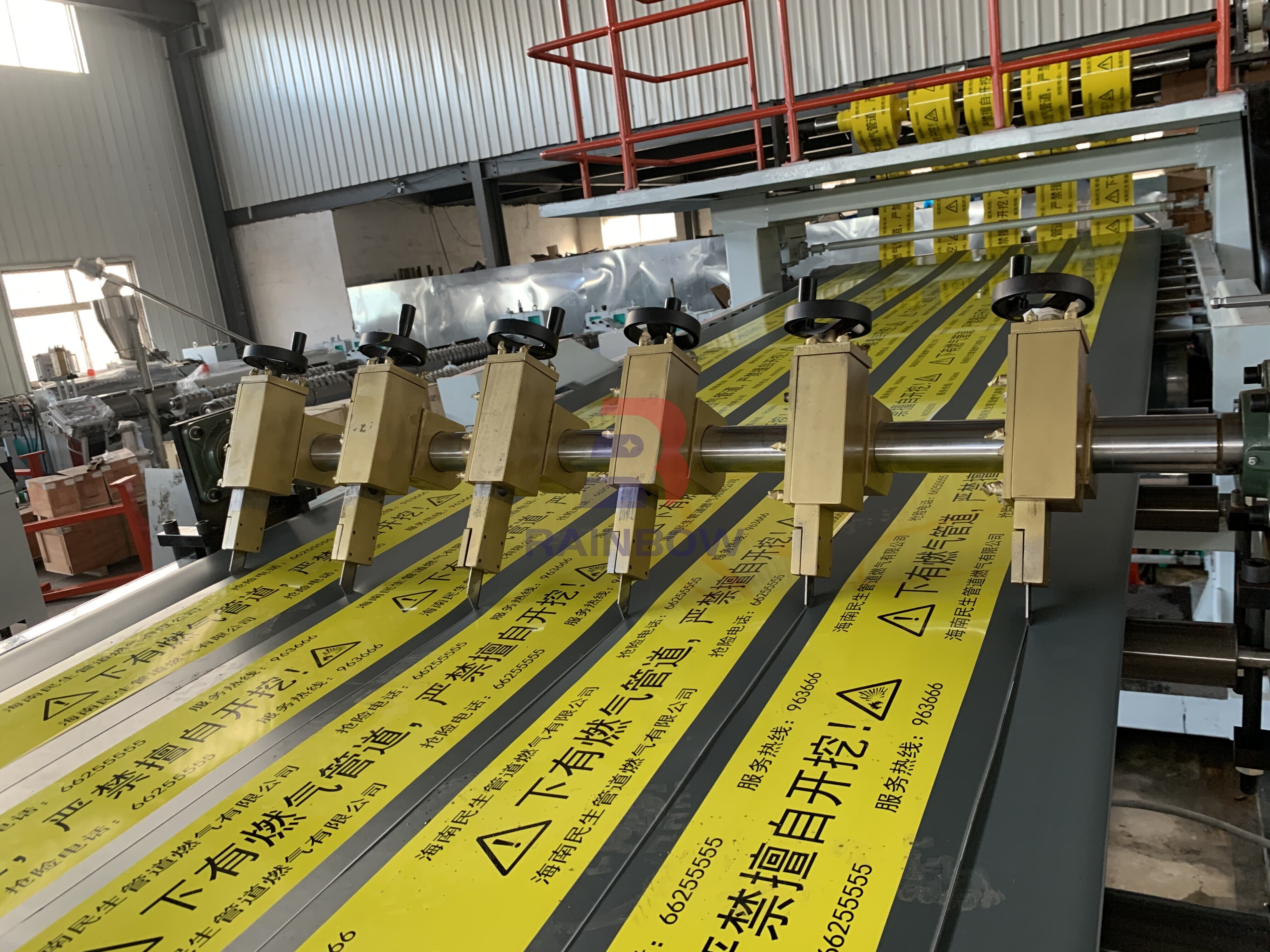 PE Cable Protection Warning Tile Making Machine