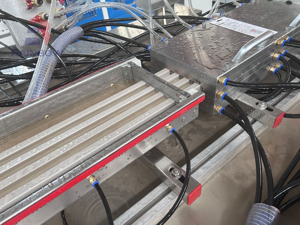 PVC Fluted Wall Panel Extrusion Machine PVC Fluted Wall Panel Extrusion Machine