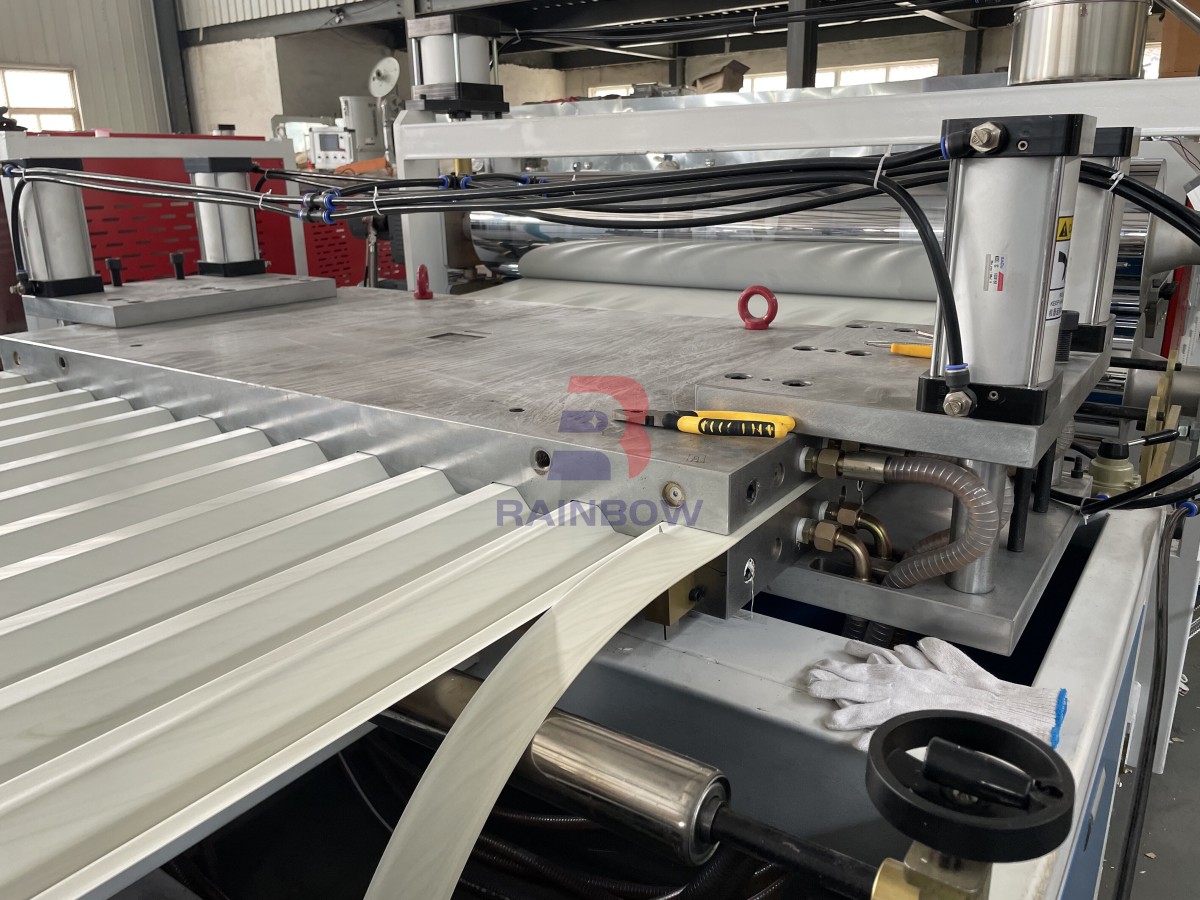 PVC Corrugated Tile Extrusion Line