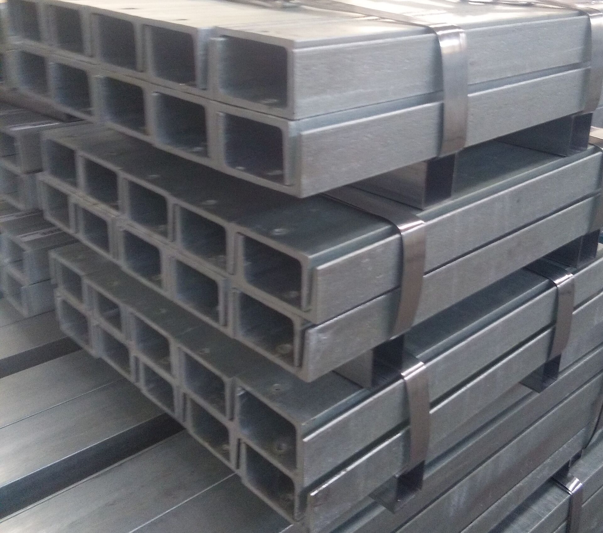 Carbon Steel   Channel