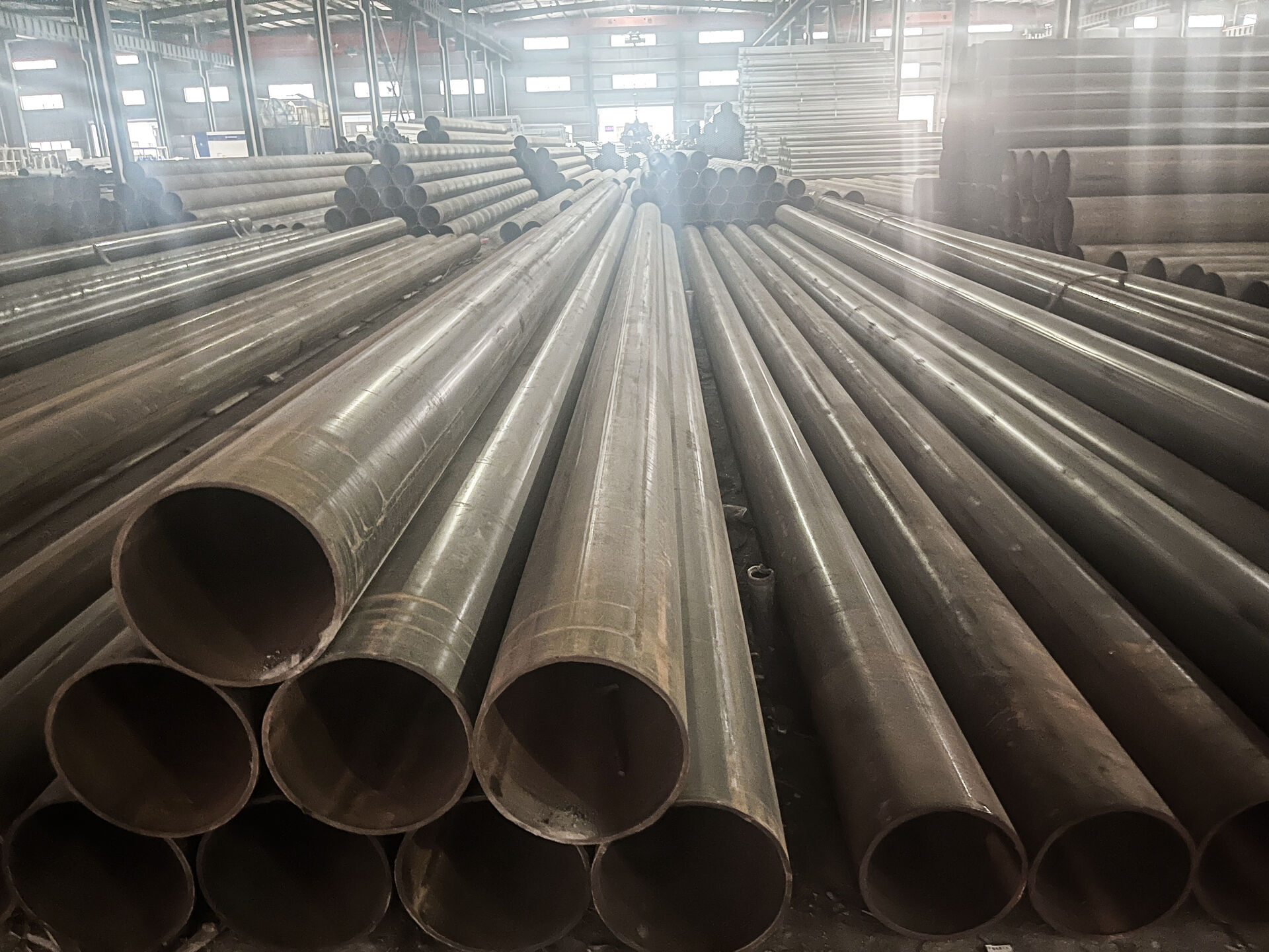 Steel pipe/tube