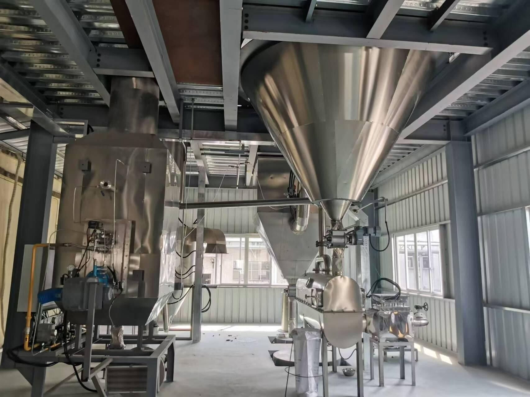 炭化法シリカプロセスの試験に成功 