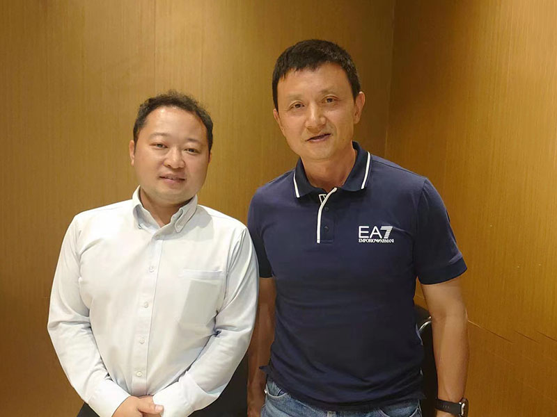 小西安取締役が当社に来社されました