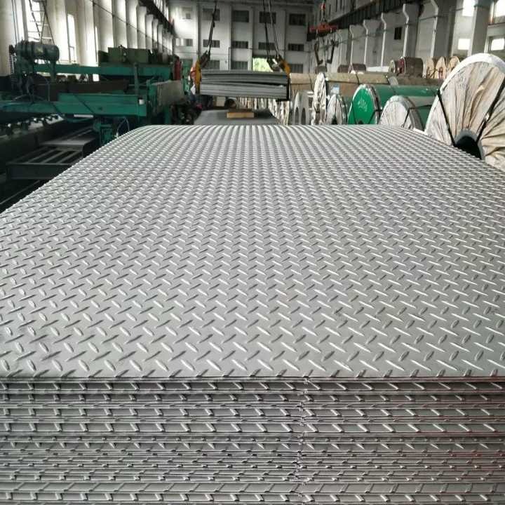 Stainless Steel Checkered Sheet